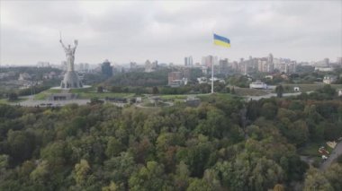 Bu görüntüler Ukrayna 'nın 8K çözünürlüğündeki bayrağını gösteriyor.