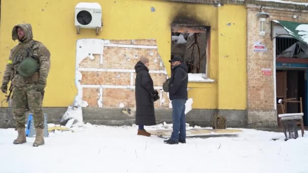 Tőzsdei Videó Tetthelyet Mutatja Banksy Graffiti Ellopása Után Gosztomelben Ukrajnában — Stock videók