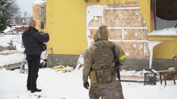 Denna Video Visar Brottsplatsen Efter Stölden Banksy Graffiti Gostomel Ukraina — Stockvideo