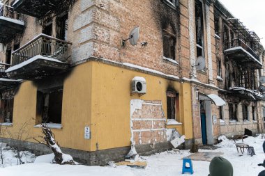 Bu fotoğraf, Gostomel, Ukrayna 'daki Banksy grafitisinin çalınmasından sonraki suç mahallini gösteriyor.