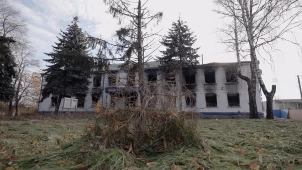 Nagranie Pokazuje Posterunek Policji Zniszczony Podczas Wojny Ukrainie Zwolnionym Tempie — Wideo stockowe
