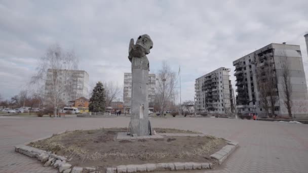 Video Ukrayna Nın Borodyanka Kentindeki Taras Shevchenko Anıtını Gösteriyor — Stok video