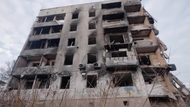 Stock Slow Motion Video Shows War Torn Building Borodyanka Ukraine — Stok Video