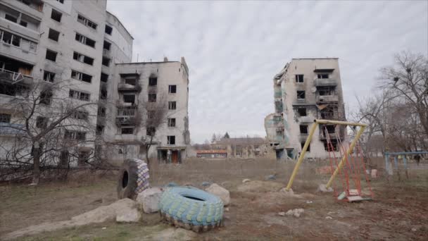 Questo Video Rallentatore Mostra Edificio Devastato Dalla Guerra Borodyanka Ucraina — Video Stock