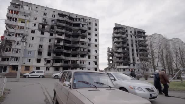 Este Vídeo Câmara Lenta Mostra Edifício Devastado Pela Guerra Borodyanka — Vídeo de Stock