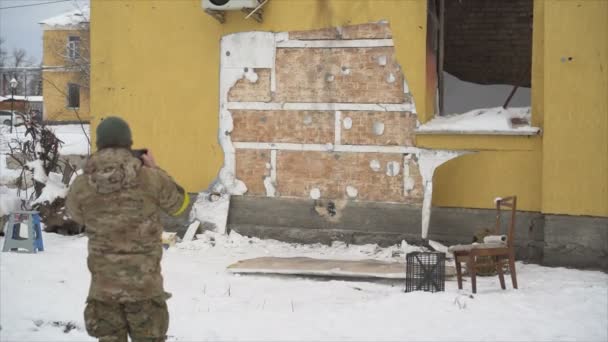 Acest Videoclip Arată Scena Crimei După Furtul Lui Banksy Graffiti — Videoclip de stoc
