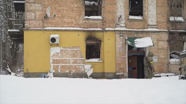 Toto Video Ukazuje Místo Činu Krádeži Banksy Graffiti Gostomel Ukrajina — Stock video