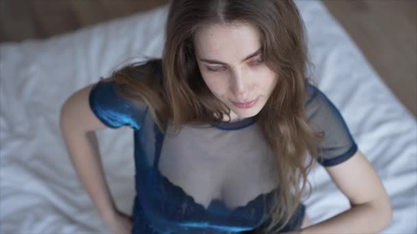 Cette Vidéo Ralenti Stock Montre Une Belle Femme Lingerie Sexy — Video