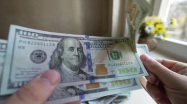 100 dolarlık banknotlar - ABD para birimi, yavaş çekim