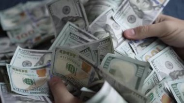 100 dolarlık banknotlar - ABD para birimi, yavaş çekim