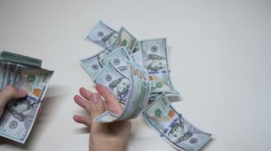 100 dolarlık banknotlar - ABD para birimi, yavaş çekim