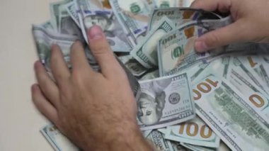 Amerikan para biriminin yavaş çekim videosu - dolar