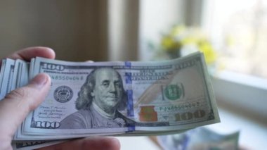 Amerikan para biriminin yavaş çekim videosu - dolar
