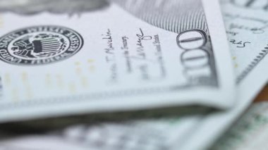 Para - 100 dolarlık Amerikan para birimi
