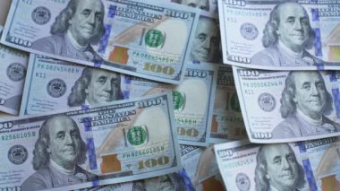 ABD para birimi: 100 dolarlık banknotlara yakın çekim, yavaş çekim