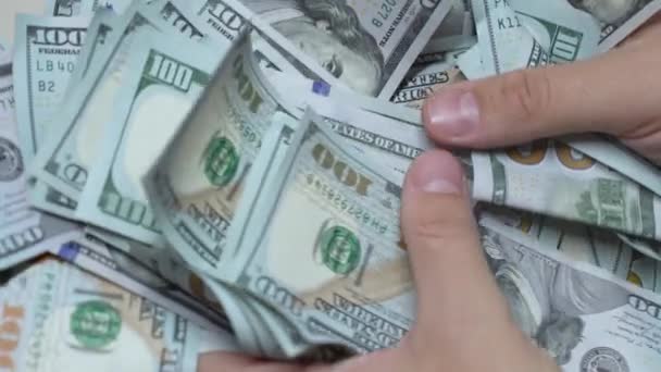 Monnaie Américaine Gros Plan Sur Des Billets Cent Dollars Ralenti — Video