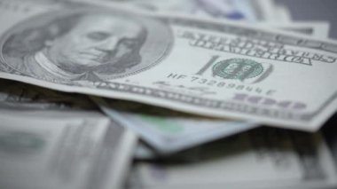 Amerikan para biriminin yavaş çekim videosu - dolar