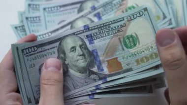 100 dolarlık banknotlar - ABD para birimi