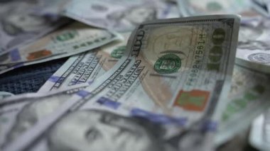 100 dolarlık banknotlar - ABD para birimi