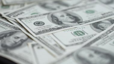 100 dolarlık banknotlar - ABD para birimi