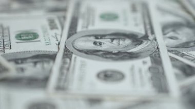 Amerikan para birimine yakın çekim - 100 dolarlık banknotlar