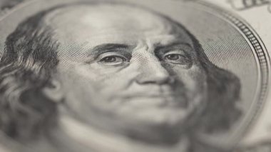 Para - 100 dolarlık Amerikan para birimi