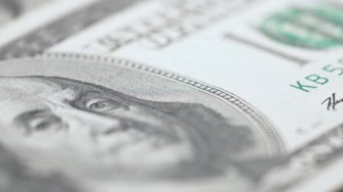 Para - 100 dolarlık Amerikan para birimi