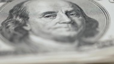 ABD para birimi: 100 dolarlık banknotlara yakın çekim