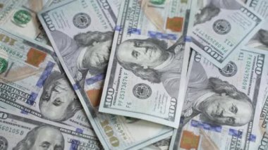 ABD para birimi: 100 dolarlık banknotlara yakın çekim