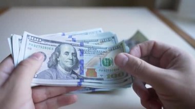 100 dolarlık banknotlar - ABD para birimi