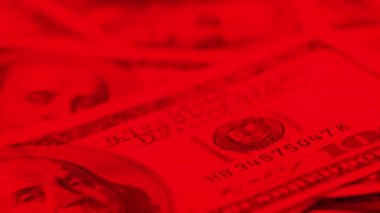 Nakit - 100 dolarlık banknotlar, yavaş çekim
