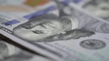 ABD para birimi: 100 dolarlık banknotlara yakın çekim