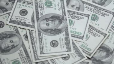 ABD para birimi: 100 dolarlık banknotlara yakın çekim