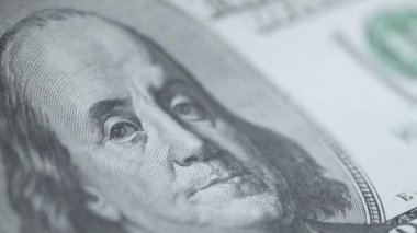 ABD para birimi: 100 dolarlık banknotlara yakın çekim