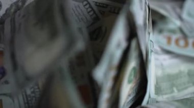 ABD para birimi: 100 dolarlık banknotlara yakın çekim