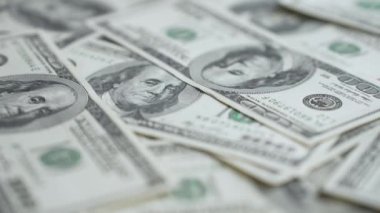ABD para birimi: 100 dolarlık banknotlara yakın çekim