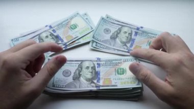 100 dolarlık banknotlar - ABD para birimi