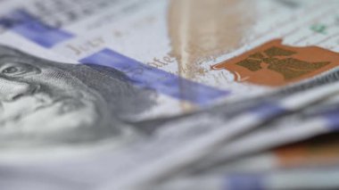 100 dolarlık banknotlar - ABD para birimi