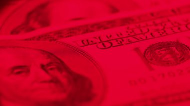 Amerikan para birimine yakın çekim - 100 dolarlık banknotlar