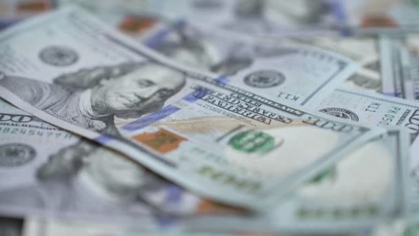Amerikan Para Birimine Yakın Çekim 100 Dolarlık Banknotlar — Stok video