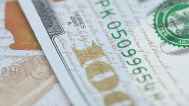 Para - 100 dolarlık Amerikan para birimi