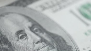 Para - 100 dolarlık Amerikan para birimi
