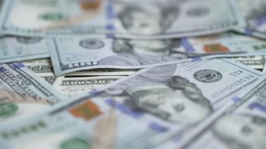 Para - 100 dolarlık Amerikan para birimi