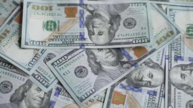 Para - 100 dolarlık Amerikan para birimi