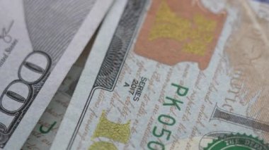100 dolarlık banknotlar - ABD para birimi
