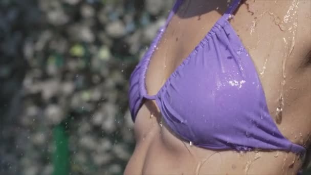 Encantadora Mujer Sexy Bañándose Ducha — Vídeo de stock
