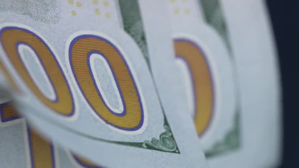 Yüz Dolarlık Banknotların Dikey Videosu — Stok video