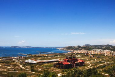 Ne cennet var, ne de din.