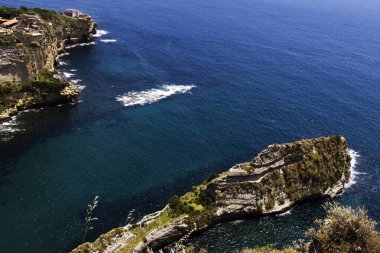 Ne cennet var, ne de din.