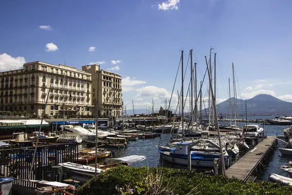 Napoli şehri ve Napoli Körfezi, İtalya